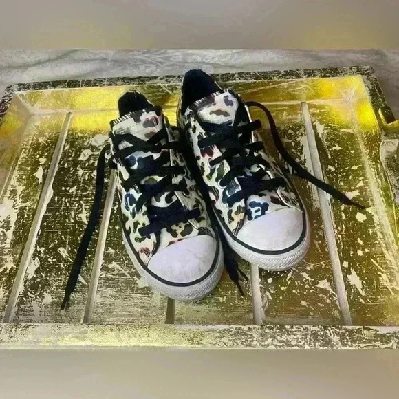 Converse Other - Converse All Star Chuck Taylor Girl's Leopard Print Lows Girl's Size 2